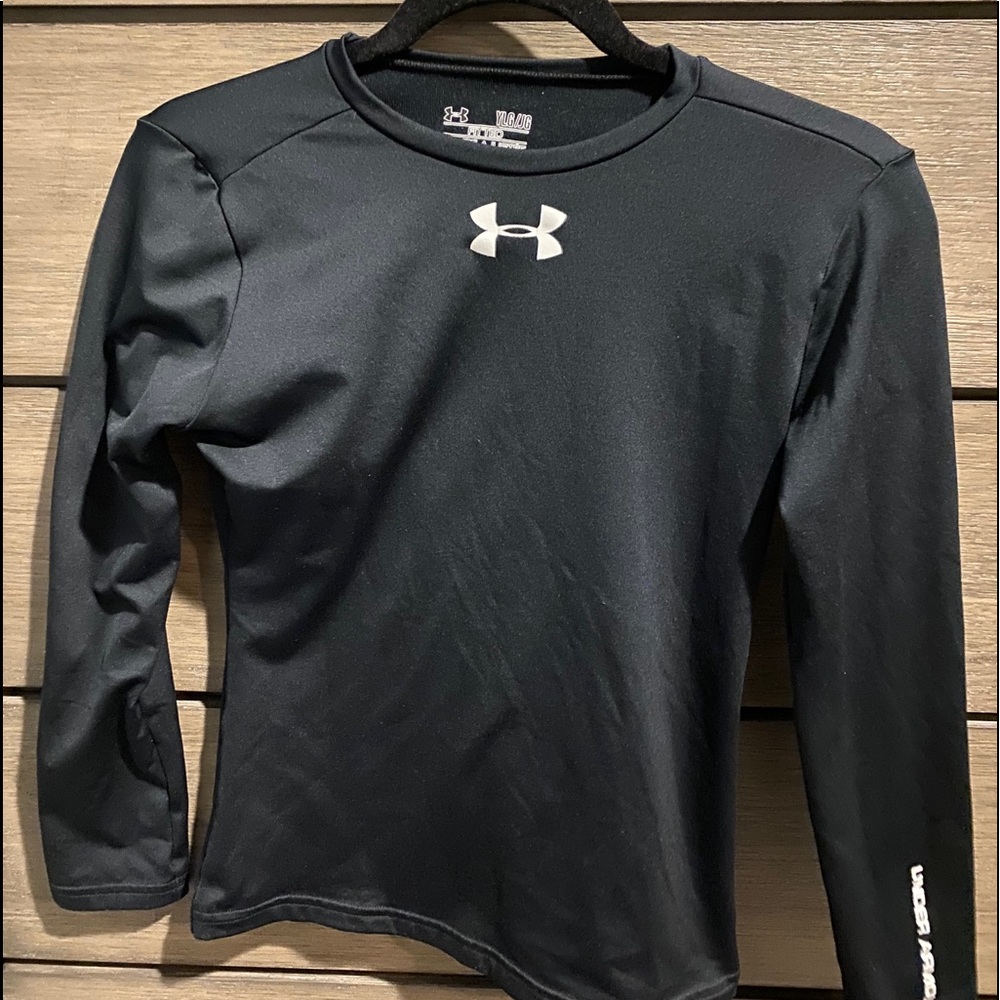 Under armour cold gear undershirt